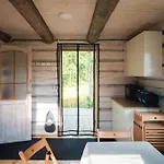 Semesterbostad Palukuela Saunad Saunahouse