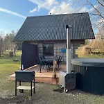 Palukuela Saunad Saunahouse *