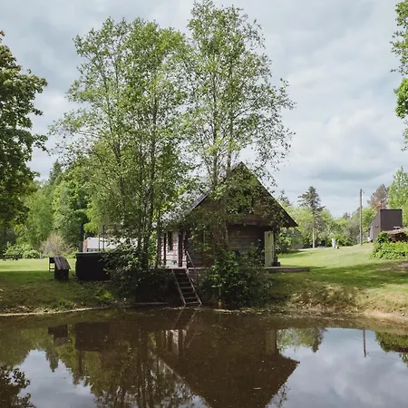 Palukuela Saunad Saunahouse *